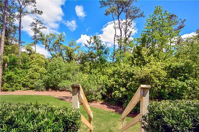 803 Mariners Circle, St Simons Island, GA 31522
