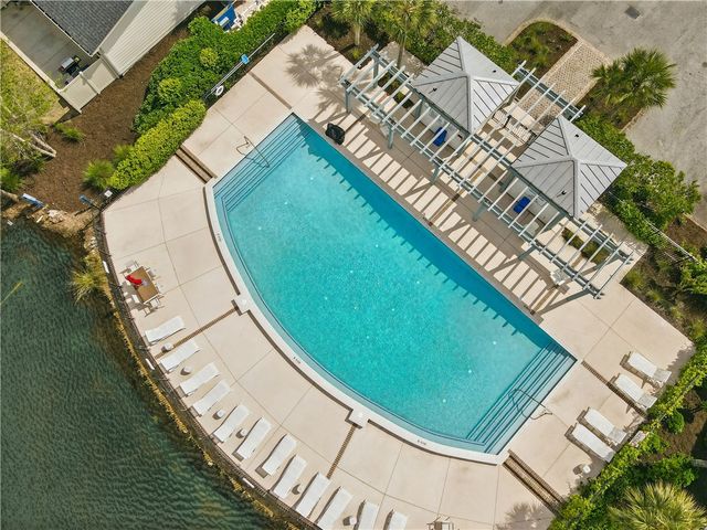 803 Mariners Circle, St Simons Island, GA 31522