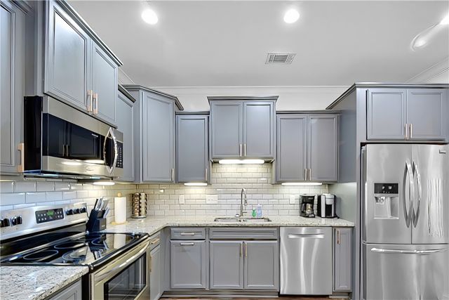 803 Mariners Circle, St Simons Island, GA 31522