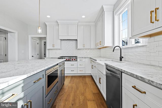 4246 KLEINOT DRIVE, Doylestown, PA 18902