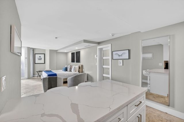 4040 Galt Ocean Drive 708, Fort Lauderdale, FL 33308