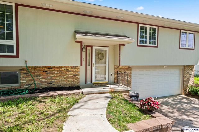 5021 S 149 Street, Omaha, NE 68137