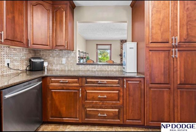 5021 S 149 Street, Omaha, NE 68137