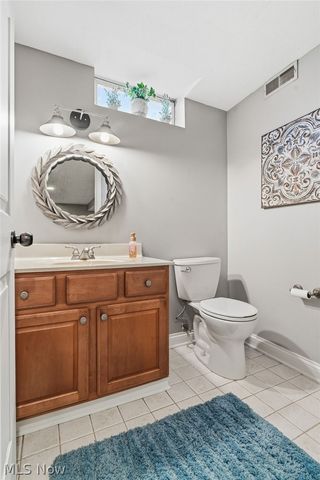 5411 Bridgecreek Avenue NW, Canton, OH 44718