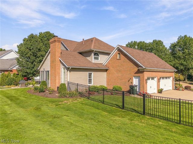 5411 Bridgecreek Avenue NW, Canton, OH 44718