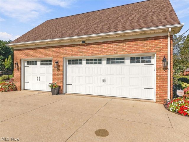 5411 Bridgecreek Avenue NW, Canton, OH 44718