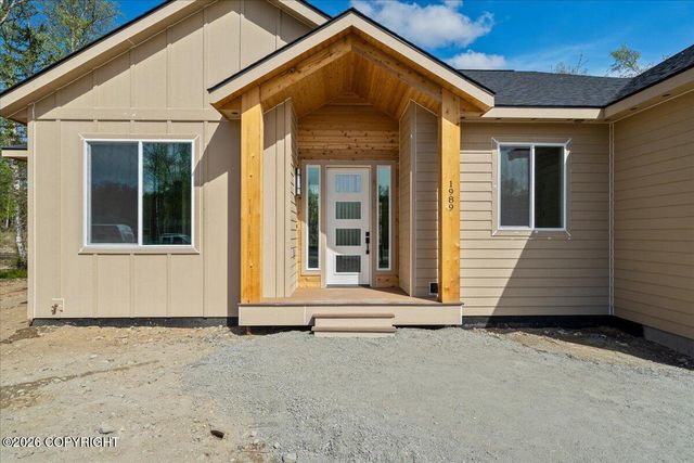 1391 N Cedar Hills Drive, Palmer, AK 99645
