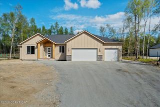 1391 N Cedar Hills Drive, Palmer, AK 99645