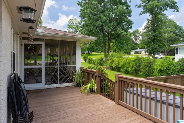 1789 VESTAVIEW LANE, Vestavia Hills, AL 35216