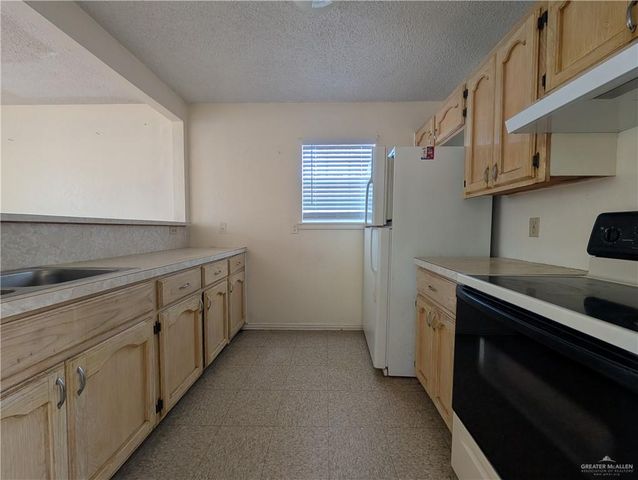 104 Carlotta Street, Mission, TX 78572