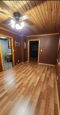 107 7th Street SE, Dilworth, MN 56529