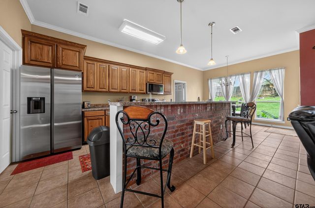 11274 Meadows Drive, Flint, TX 75762