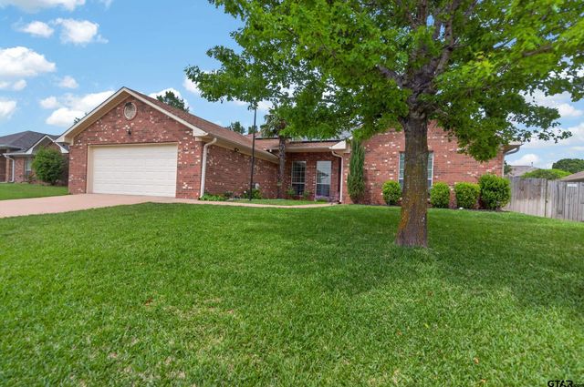 11274 Meadows Drive, Flint, TX 75762