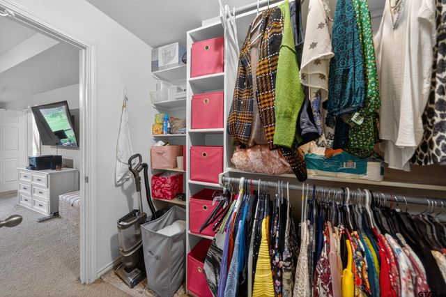 11274 Meadows Drive, Flint, TX 75762