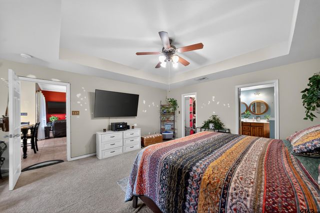 11274 Meadows Drive, Flint, TX 75762