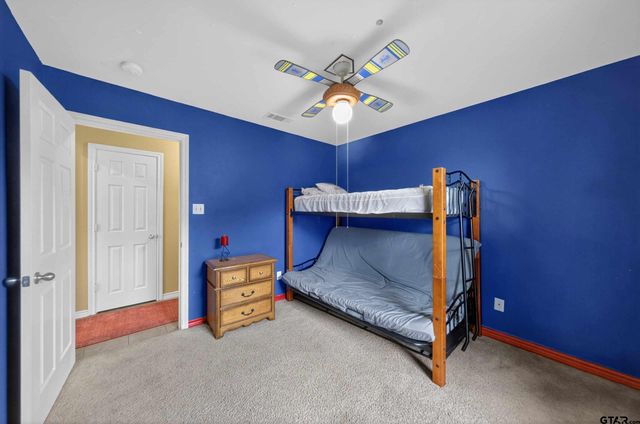 11274 Meadows Drive, Flint, TX 75762