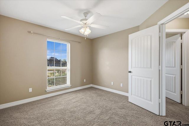 345 Baganie Ln, Bullard, TX 75757