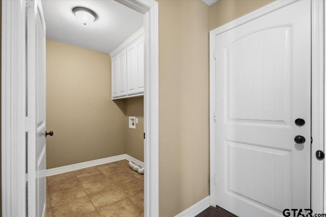 345 Baganie Ln, Bullard, TX 75757