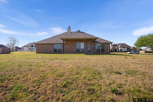 345 Baganie Ln, Bullard, TX 75757