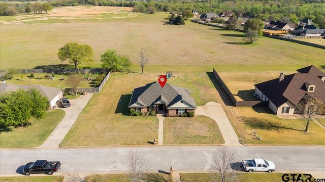 345 Baganie Ln, Bullard, TX 75757
