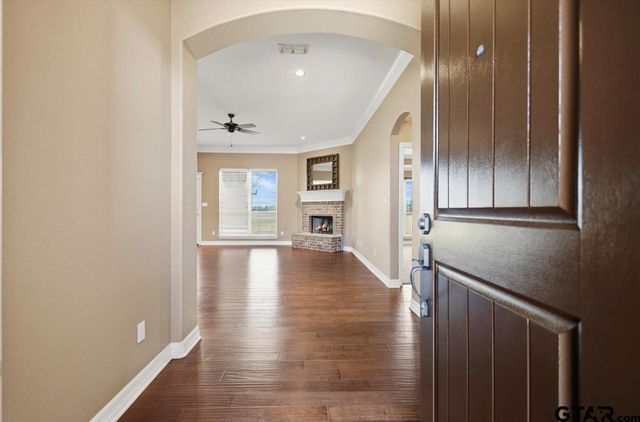 345 Baganie Ln, Bullard, TX 75757