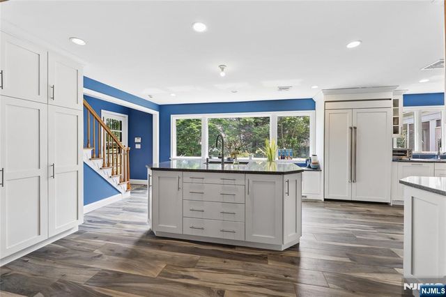 1271 Alicia Avenue, Teaneck, NJ 07666