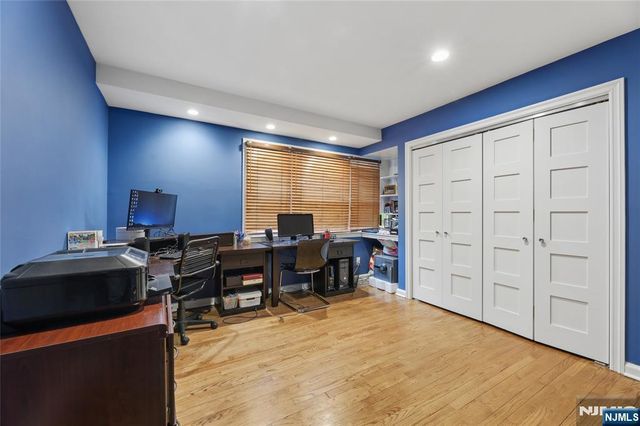 1271 Alicia Avenue, Teaneck, NJ 07666