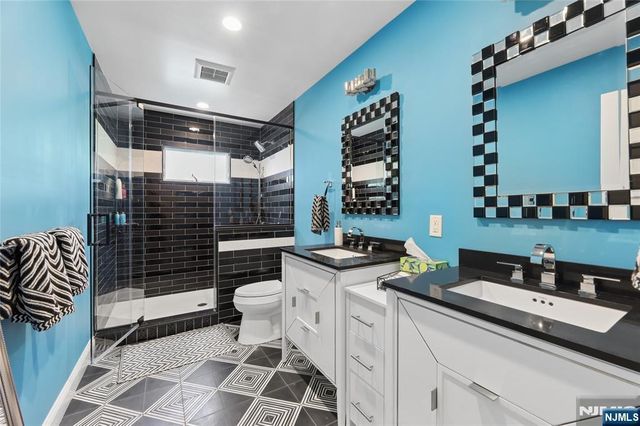 1271 Alicia Avenue, Teaneck, NJ 07666