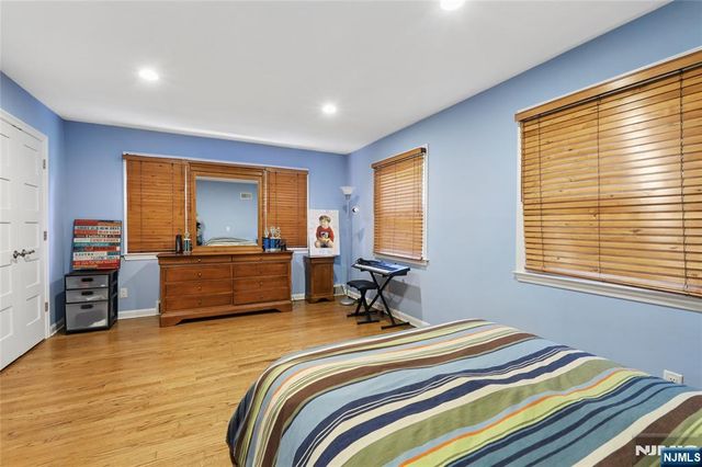 1271 Alicia Avenue, Teaneck, NJ 07666