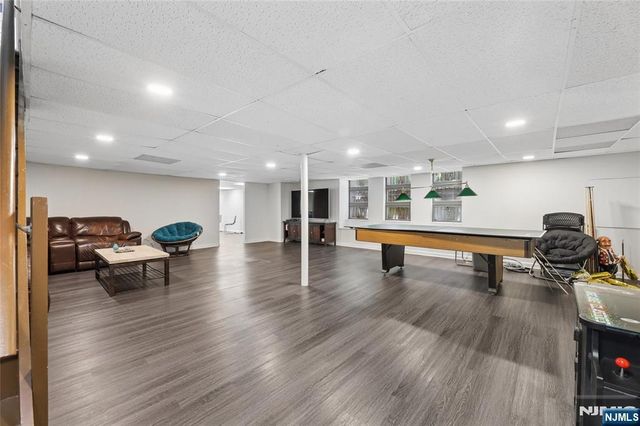 1271 Alicia Avenue, Teaneck, NJ 07666