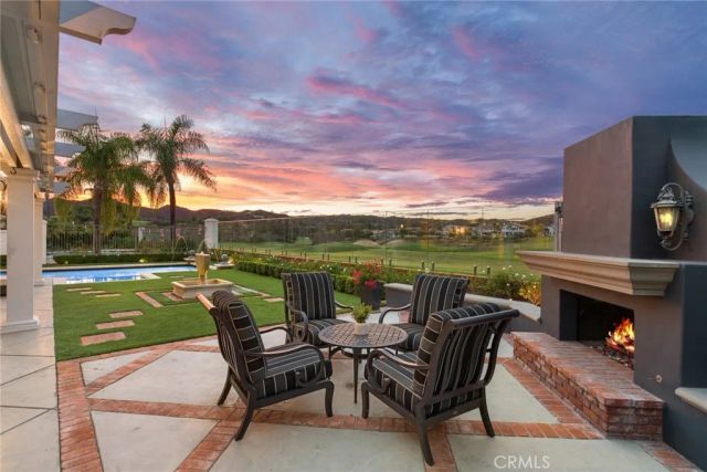 19 Oakbrook, Coto De Caza, CA 92679
