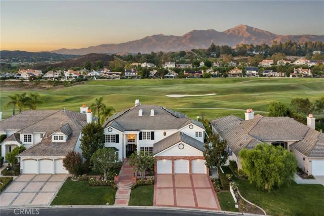 19 Oakbrook, Coto De Caza, CA 92679