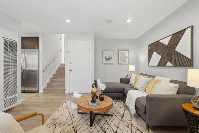 1264 Coyote Creek Place, San Jose, CA 95116