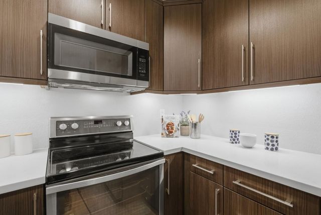 1264 Coyote Creek Place, San Jose, CA 95116