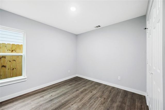 8215 Crestview Drive A, Houston, TX 77028