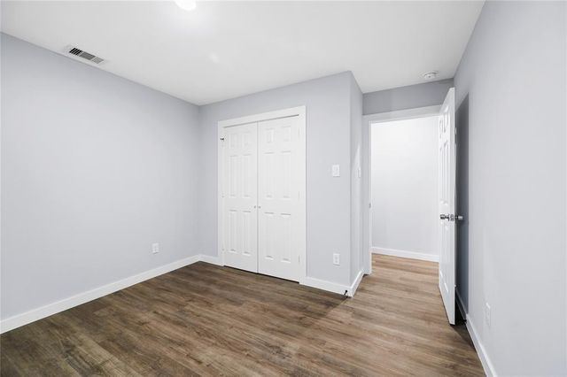 8215 Crestview Drive A, Houston, TX 77028