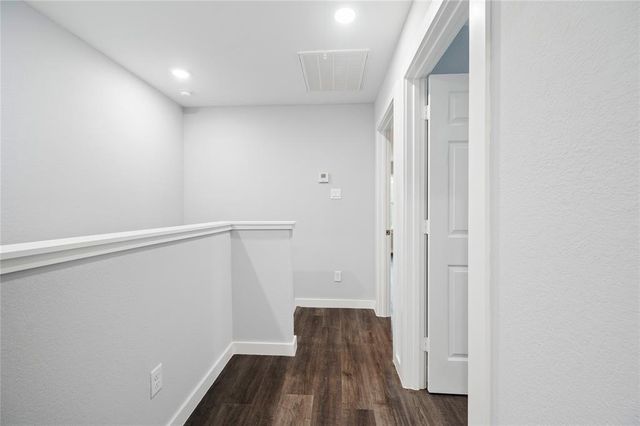 8215 Crestview Drive A, Houston, TX 77028