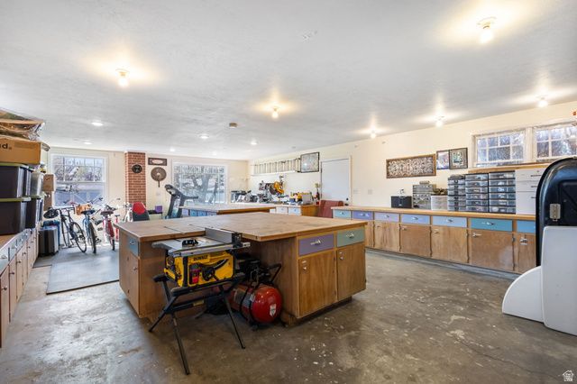 214 E 6790 S, Midvale, UT 84047