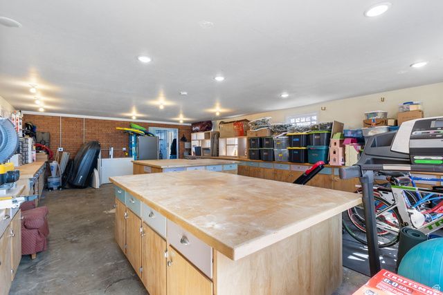 214 E 6790 S, Midvale, UT 84047