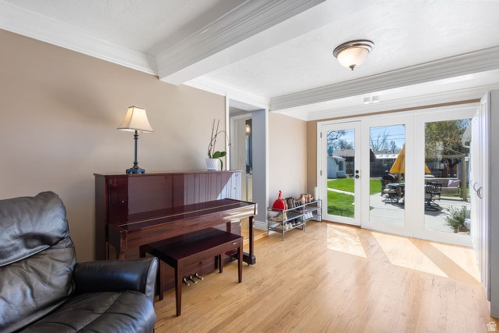 Image 12 of property listing at 214 E 6790 S, Midvale, UT 84047