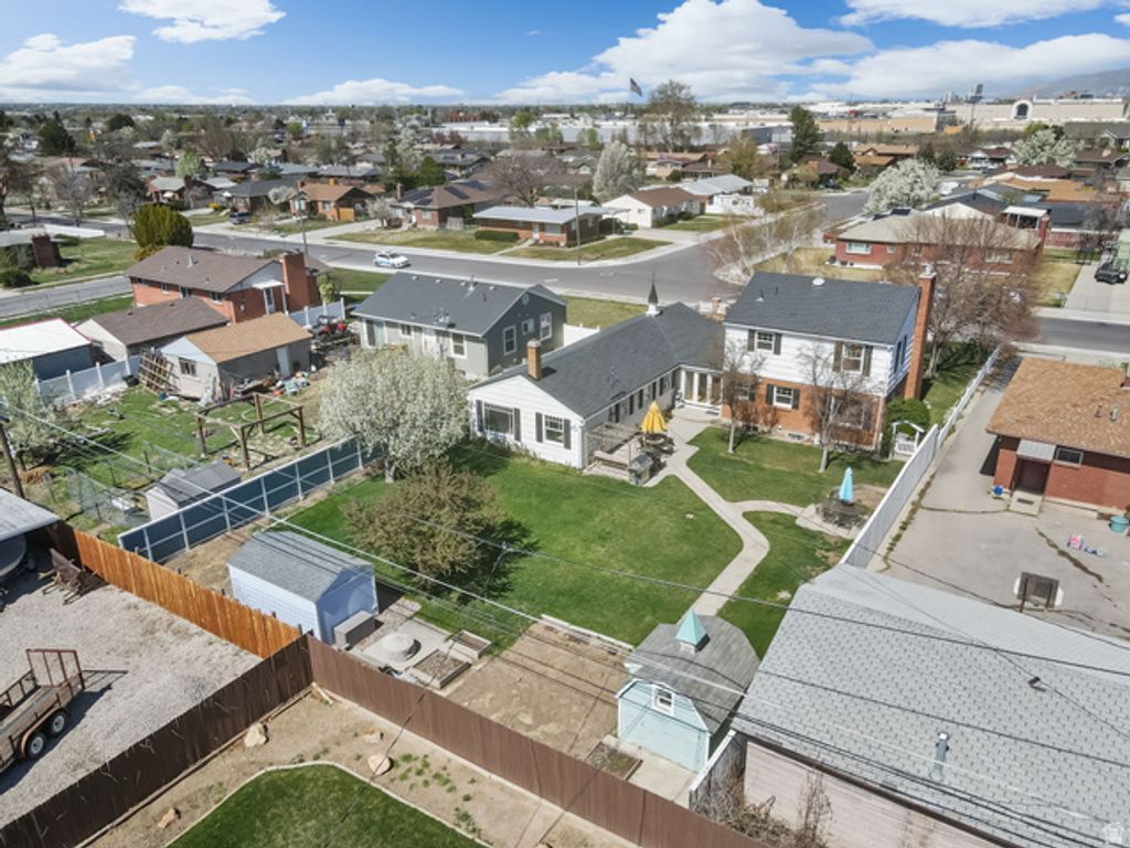 Image 30 of property listing at 214 E 6790 S, Midvale, UT 84047