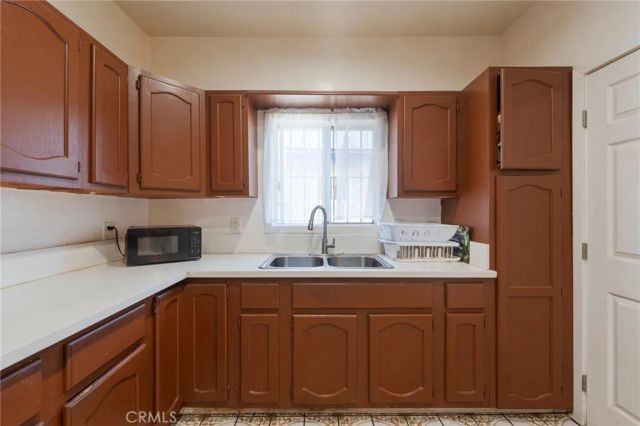 532 S Flower Street, Inglewood, CA 90301