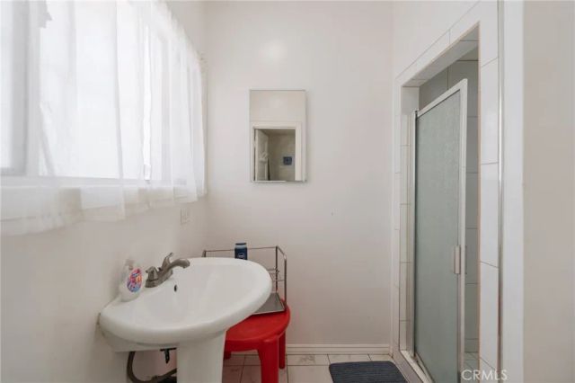 532 S Flower Street, Inglewood, CA 90301