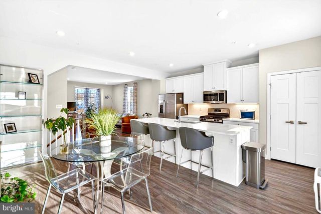 10724 HIDDEN RIDGE DR, Columbia, MD 21044