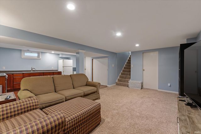 24328 Elmhurst Drive, Elkhart, IN 46517