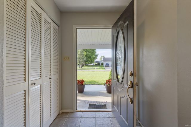 24328 Elmhurst Drive, Elkhart, IN 46517