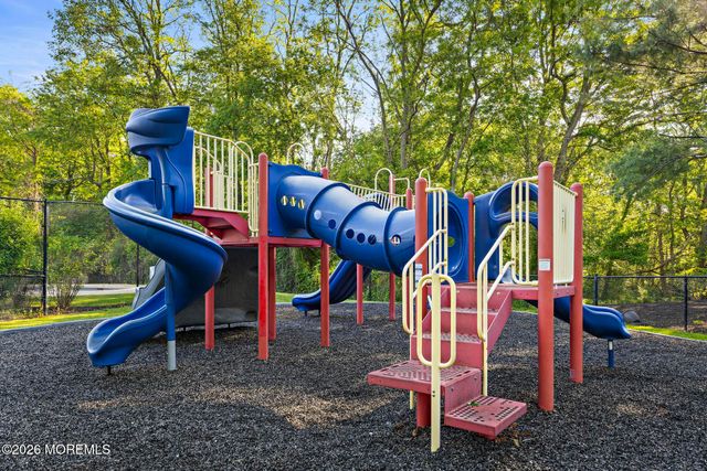 6 Hancock Pass, Colts Neck, NJ 07722