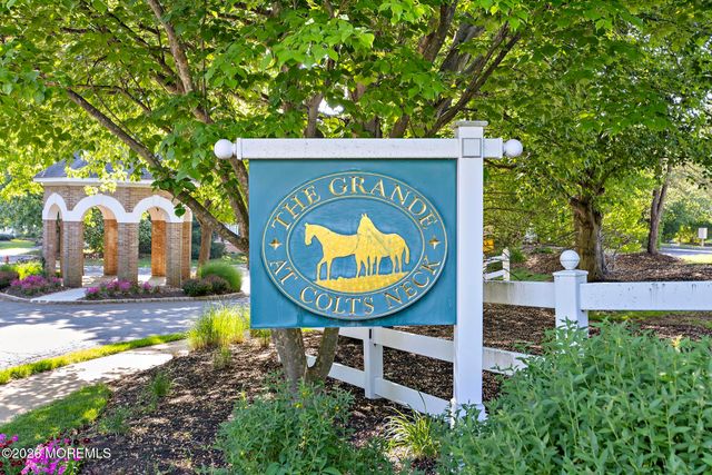 6 Hancock Pass, Colts Neck, NJ 07722