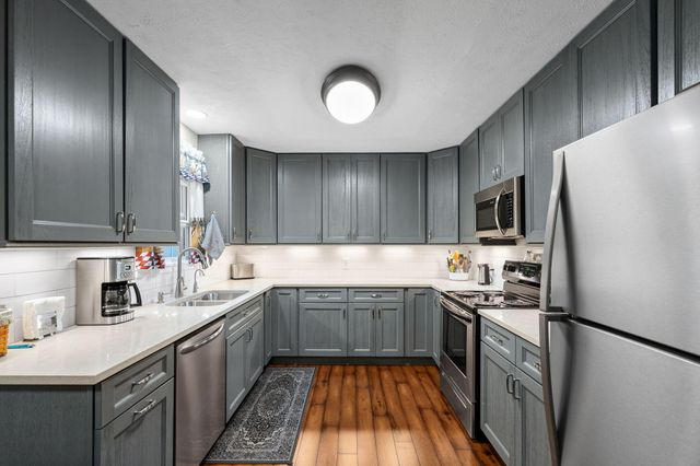 4006 W Juno Street, Springfield, MO 65802