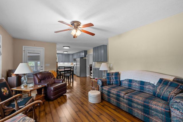 4006 W Juno Street, Springfield, MO 65802
